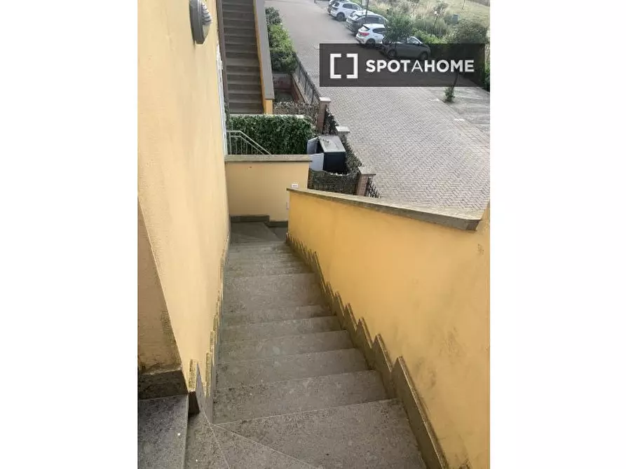 Immagine 1 di Ufficio in affitto  in Viale di Castel San Giorgio a Fiumicino