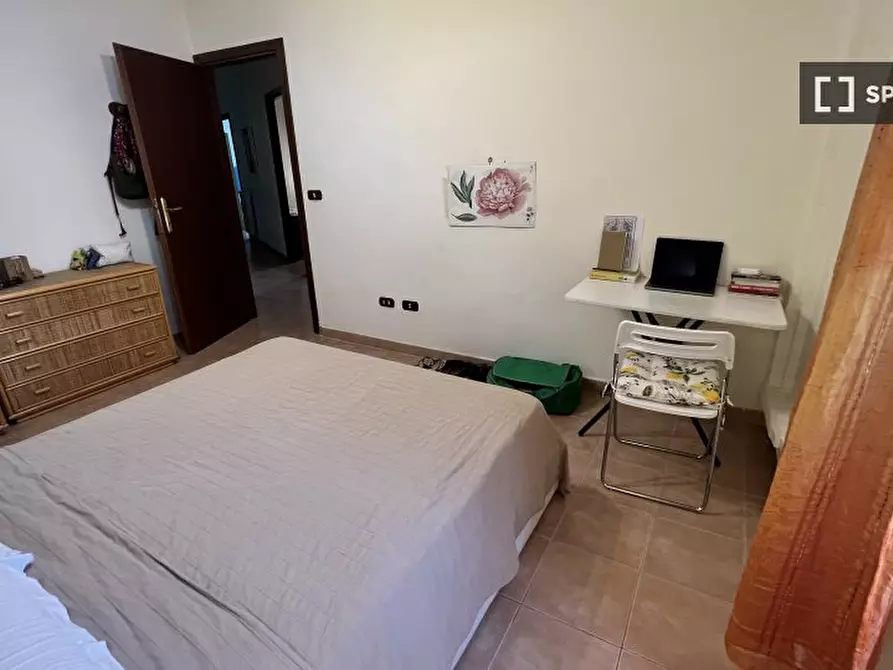 Immagine 2 di Camera condivisa in affitto  in Via Aurelia a Roma