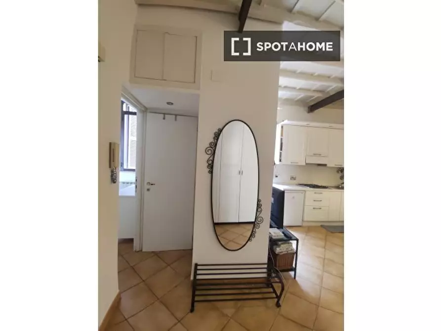 Immagine 10 di Appartamento in affitto  in Via dei Cappellari a Roma
