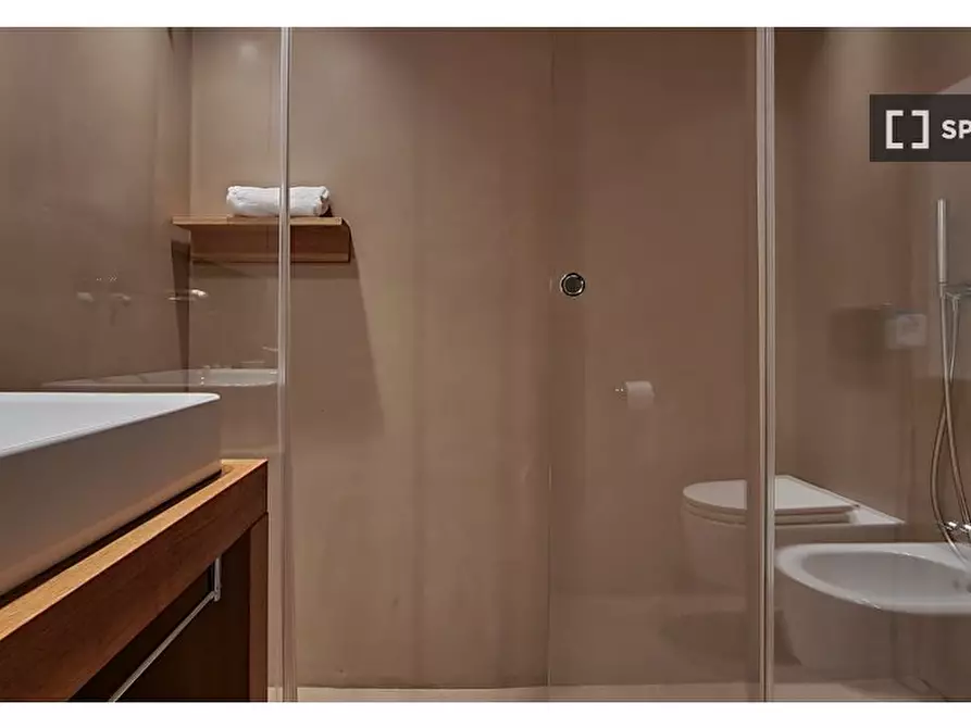 Immagine 5 di Appartamento in affitto  in Via Giulio e Corrado Venini a Milano