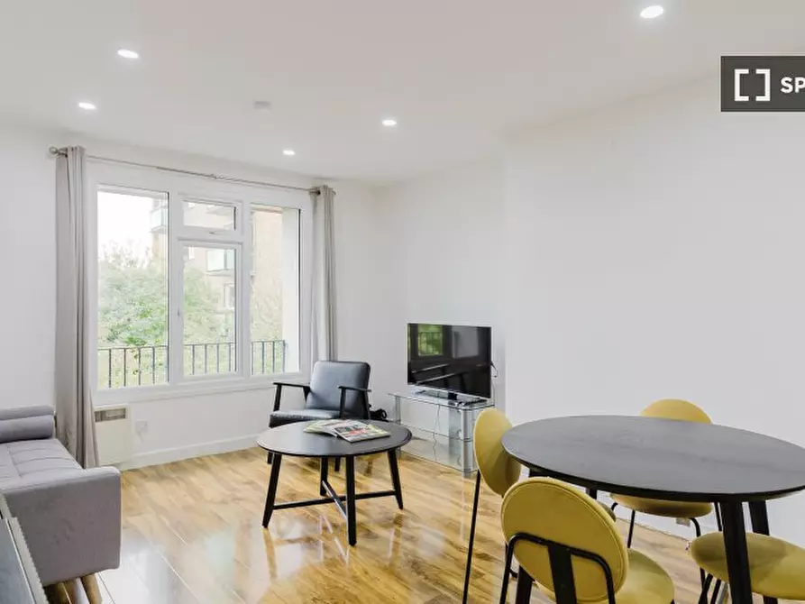 Immagine 1 di Appartamento in affitto  in Alberta St a Camberwell