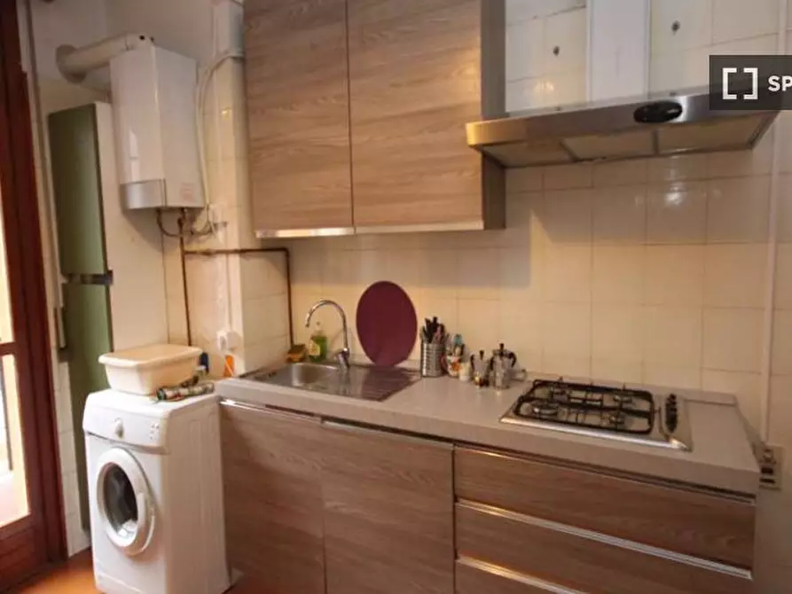 Immagine 1 di Camera condivisa in affitto  in Via Sebastiano Veniero a Milano