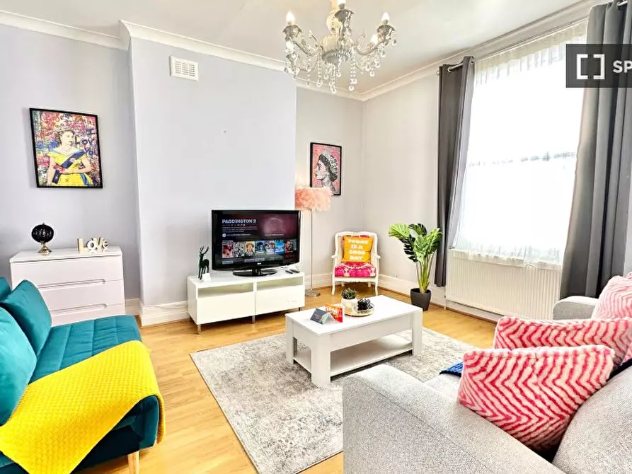 Immagine 15 di Appartamento in affitto  in B Amhurst Rd a Hackney