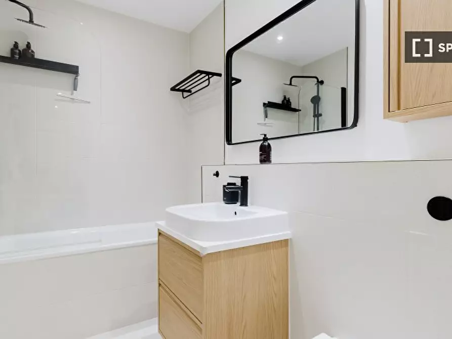 Immagine 4 di Appartamento in affitto  in Marcon Pl a Hackney