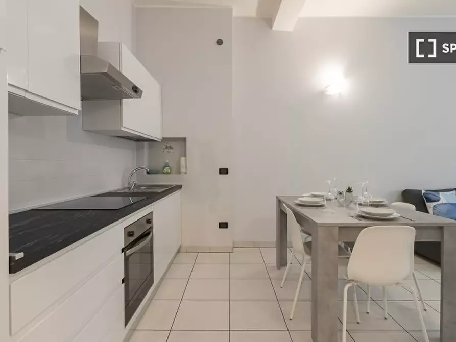 Immagine 3 di Appartamento in affitto  in Via Alessandro Visconti d'Aragona a Milano