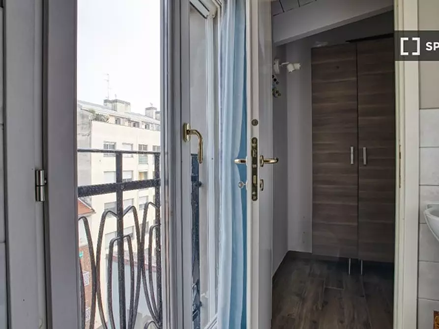 Immagine 11 di Appartamento in affitto  in Via Volvinio a Milano
