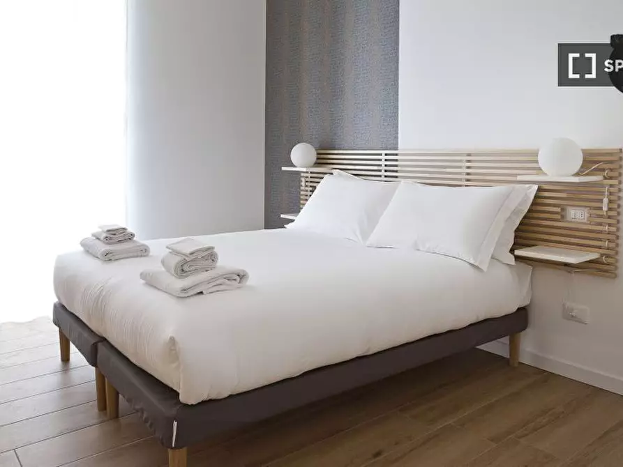 Immagine 14 di Appartamento in affitto  in Via Caretto a Milano