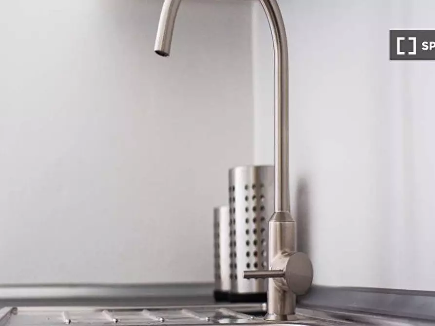 Immagine 5 di Camera condivisa in affitto  in Via Adeodato Ressi a Milano