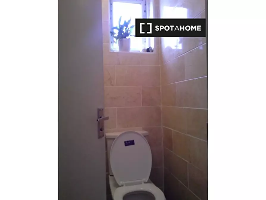 Immagine 8 di Camera condivisa in affitto  in Belgrave Rd a Walthamstow