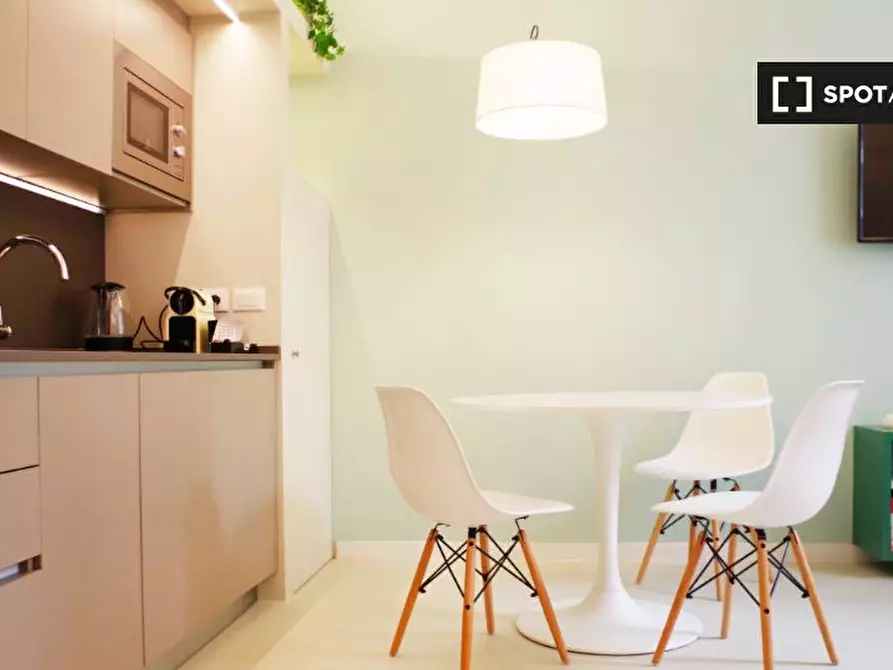 Immagine 8 di Appartamento in affitto  in Via Santa Chiara a Torino