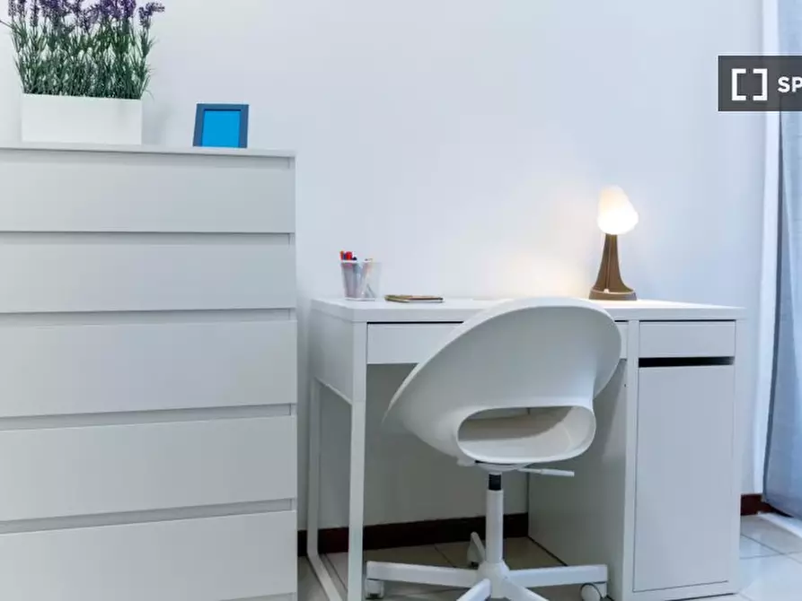 Immagine 5 di Camera condivisa in affitto  in Via Romolo Gessi a Torino