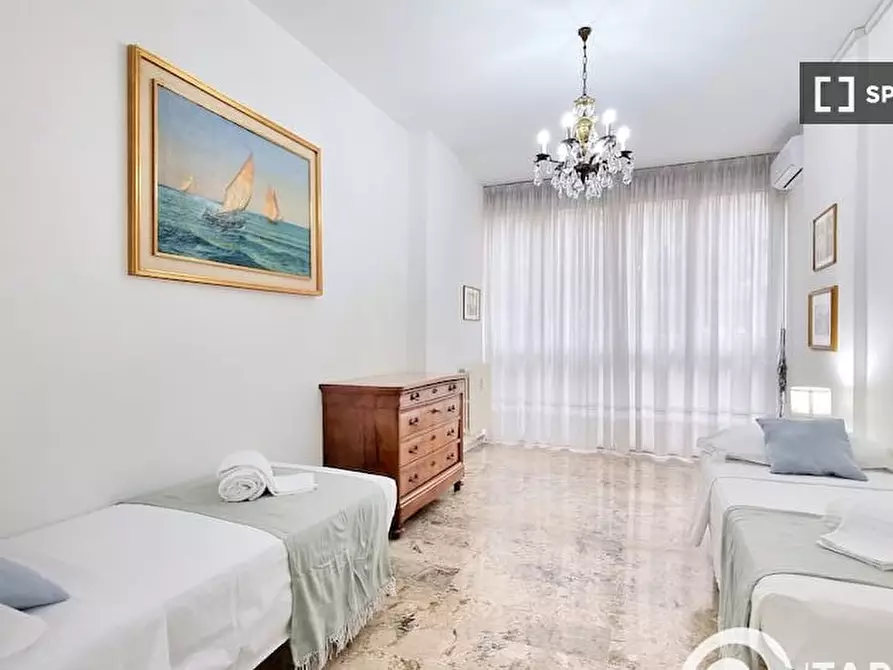 Immagine 9 di Appartamento in affitto  in Via Roncaglia a Milano