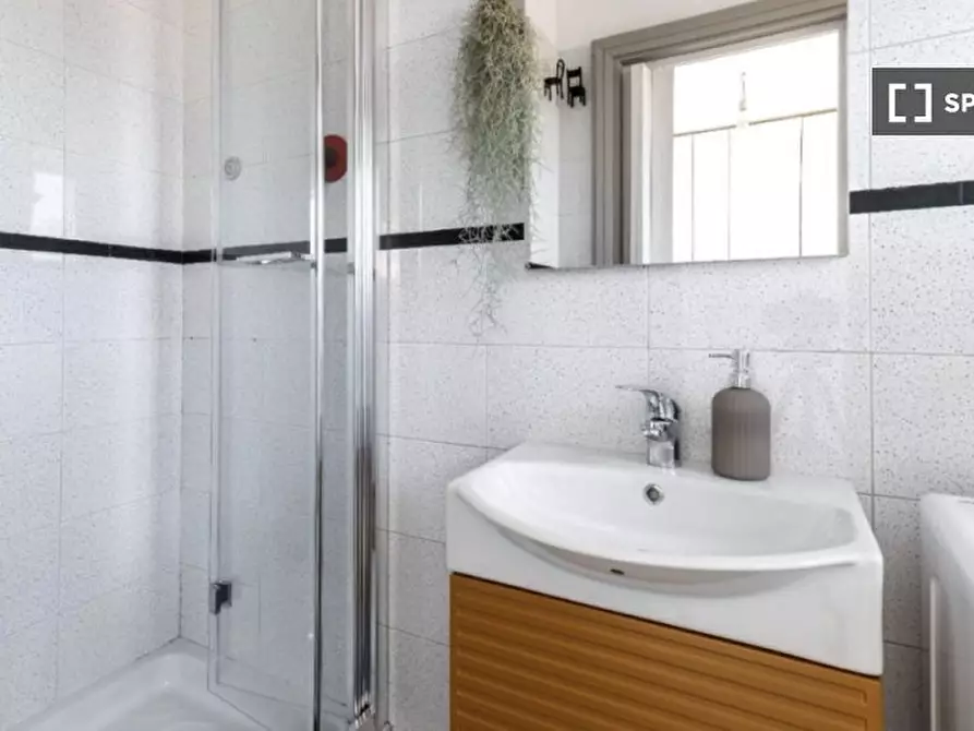 Immagine 10 di Ufficio in affitto  in V. Giuseppe dalla Vedova a Roma