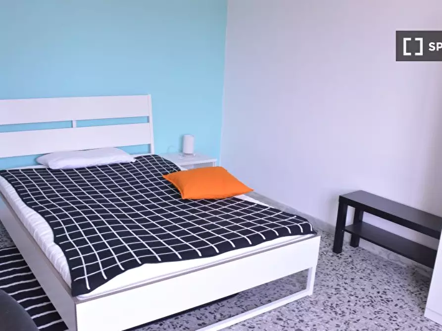 Immagine 11 di Camera condivisa in affitto  in Via dei Giudicati n a Cagliari