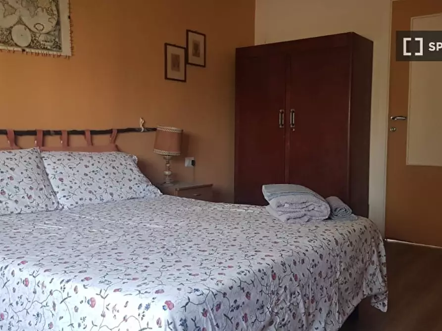 Immagine 1 di Camera condivisa in affitto  in Via Vittorio Veneto a Zibido San Giacomo