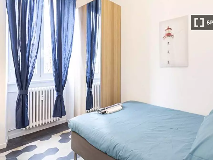 Immagine 4 di Camera condivisa in affitto  in Via Paolo Bassi a Milano