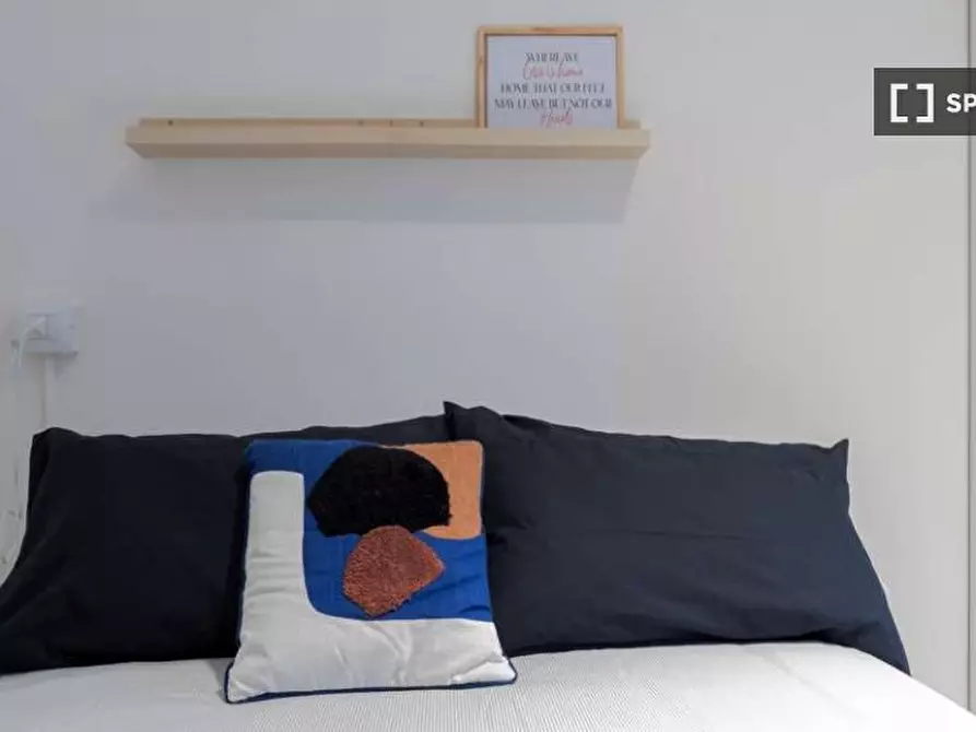 Immagine 4 di Camera condivisa in affitto  in Via Breglio a Torino