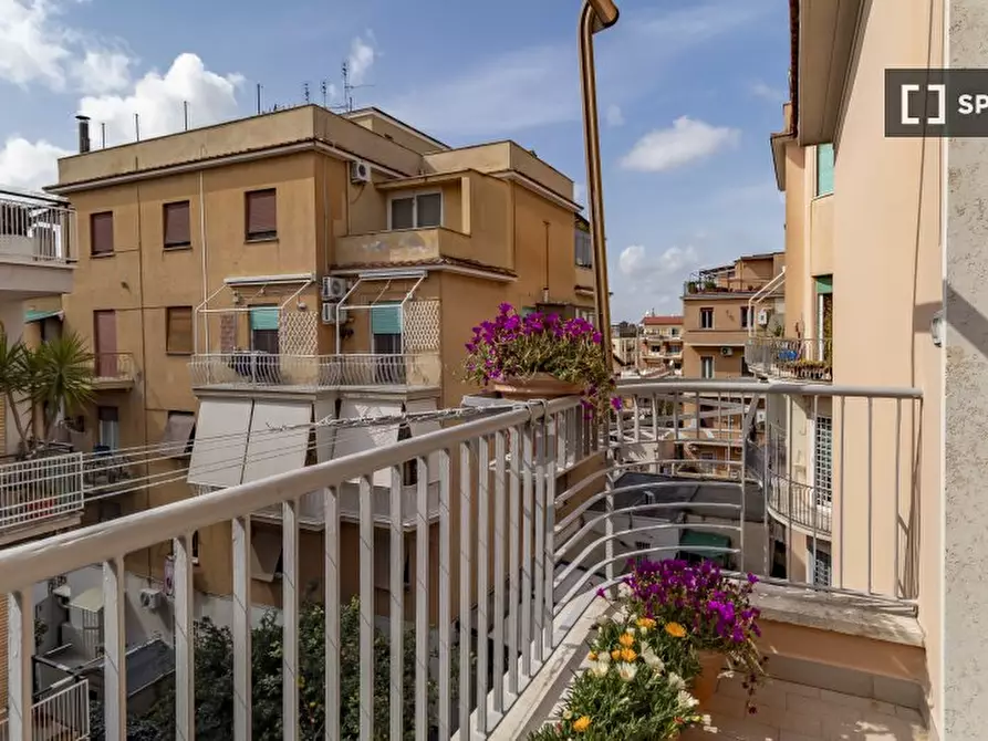 Immagine 12 di Appartamento in affitto  in Via dei Torriani a Roma