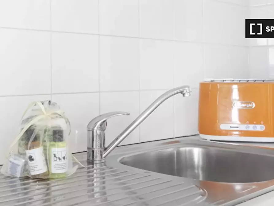 Immagine 6 di Appartamento in affitto  in Via Guglielmo Marconi a Bologna