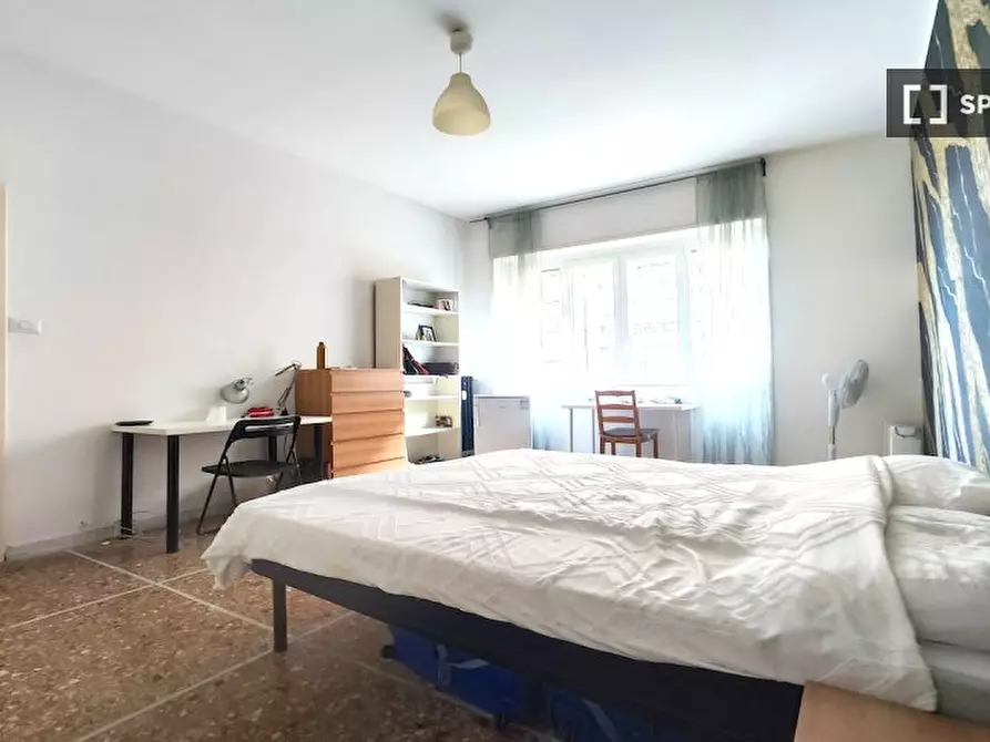 Immagine 3 di Camera condivisa in affitto  in Circonvallazione Nomentana a Roma