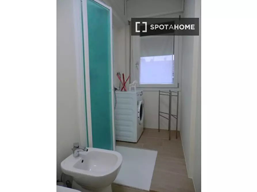 Immagine 19 di Camera condivisa in affitto  in Via Pio X a Padova