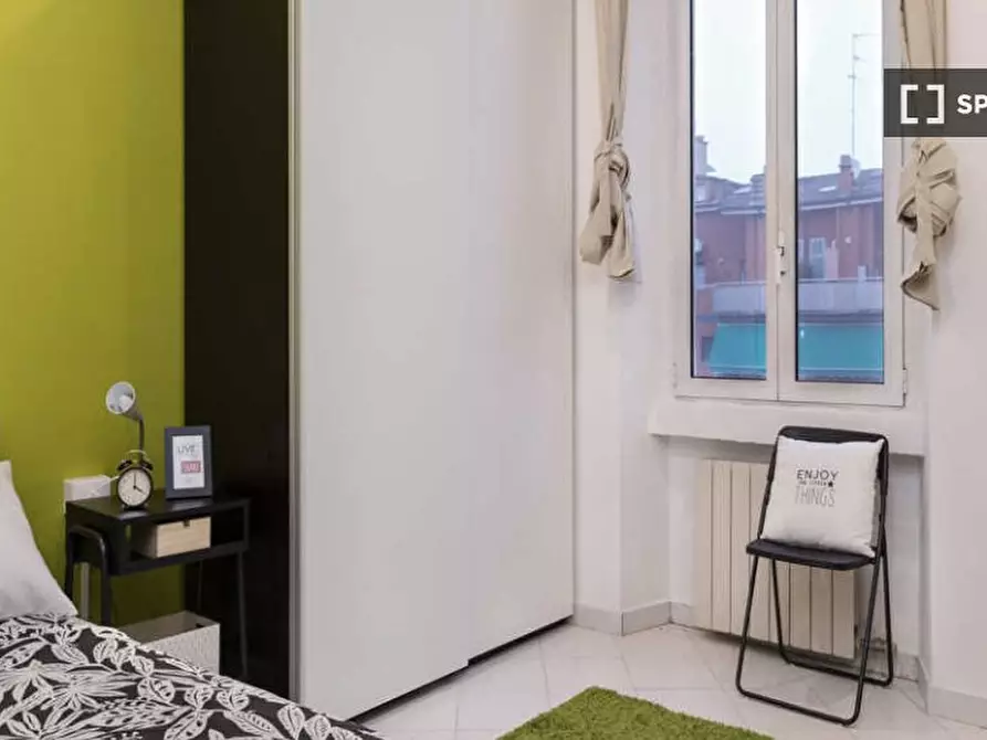 Immagine 2 di Camera condivisa in affitto  in Via Giorgio Briano a Milano