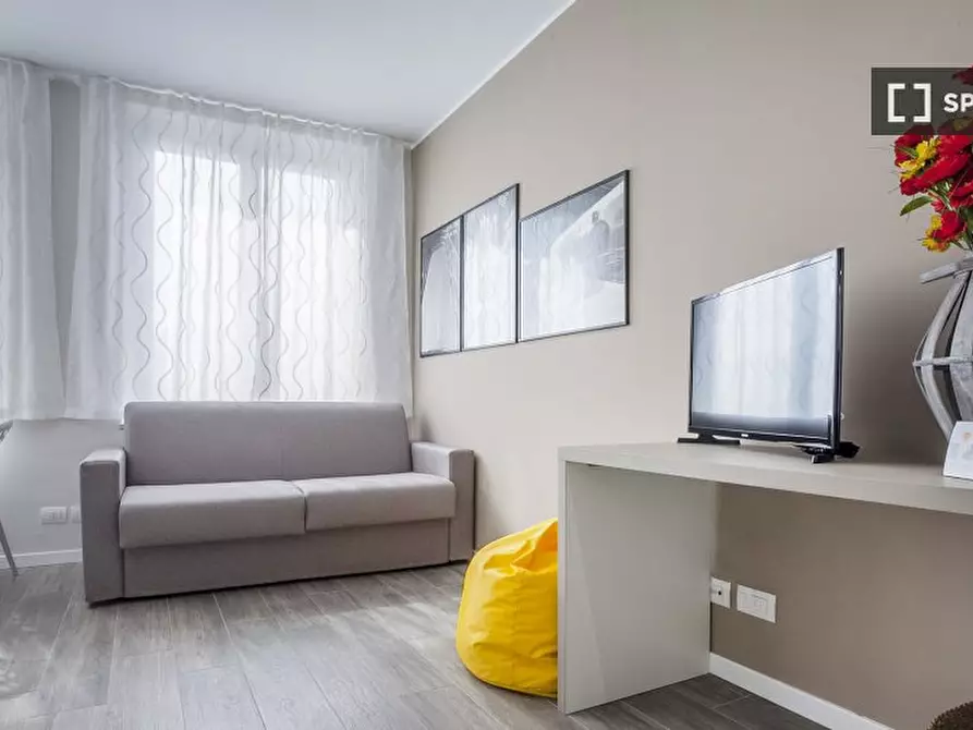 Immagine 3 di Appartamento in affitto  in Piazzale Luigi Cadorna a Milano