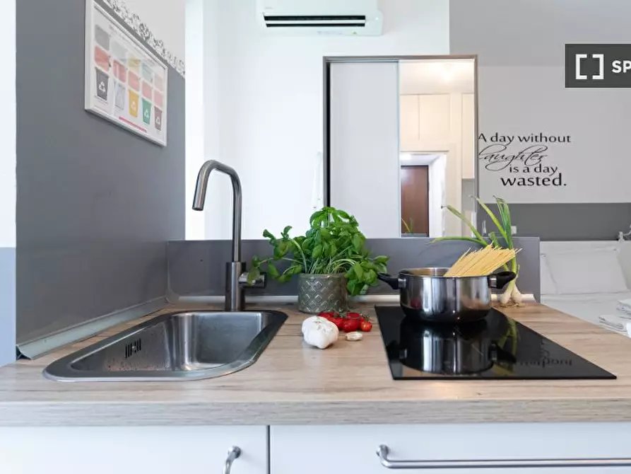 Immagine 4 di Ufficio in affitto  in Via Bergamo a Milano