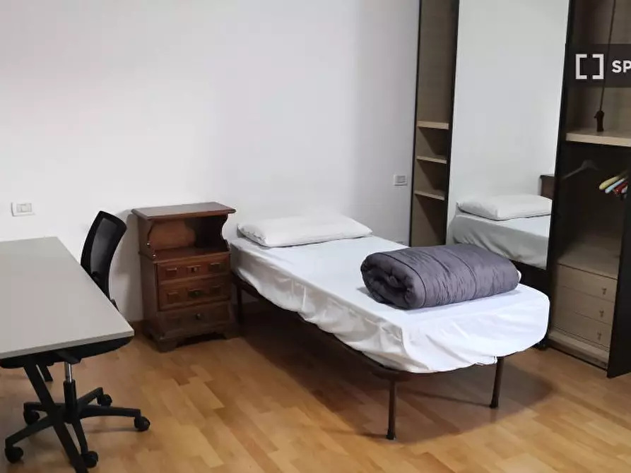 Immagine 2 di Camera condivisa in affitto  in Via Vecchia a Padova