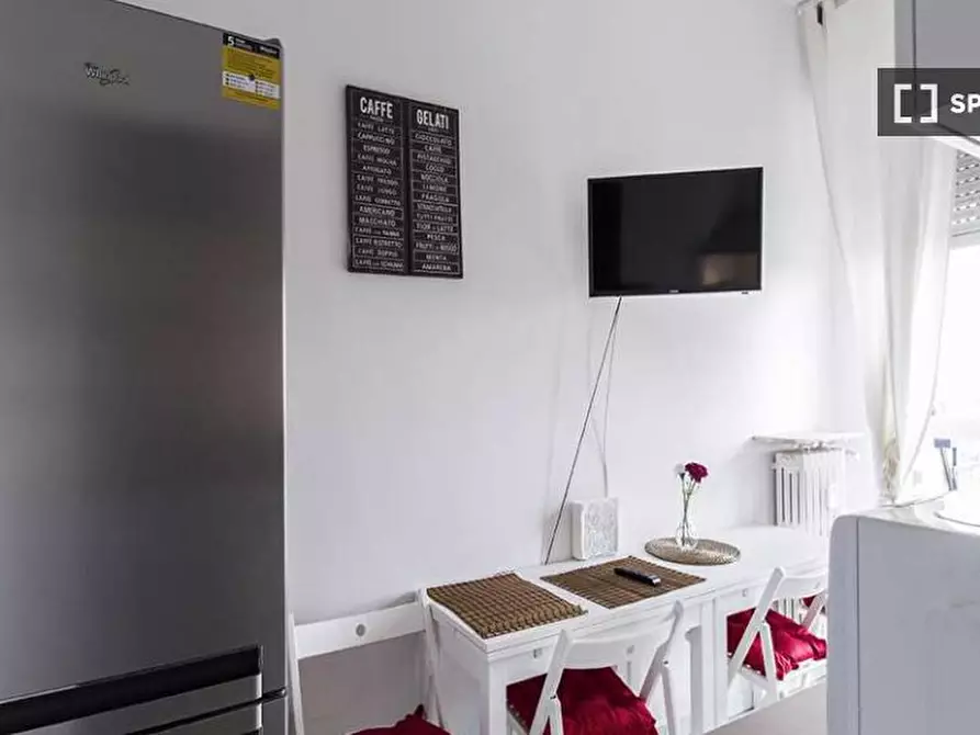 Immagine 5 di Camera condivisa in affitto  in Via Dei Mandorli Milan a Corsico