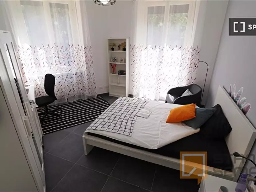 Immagine 4 di Camera condivisa in affitto  in Corso Peschiera a Torino