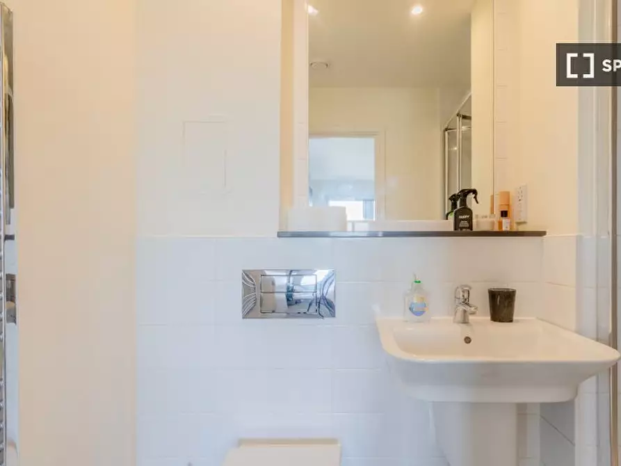Immagine 8 di Appartamento in affitto  in flat a Poplar