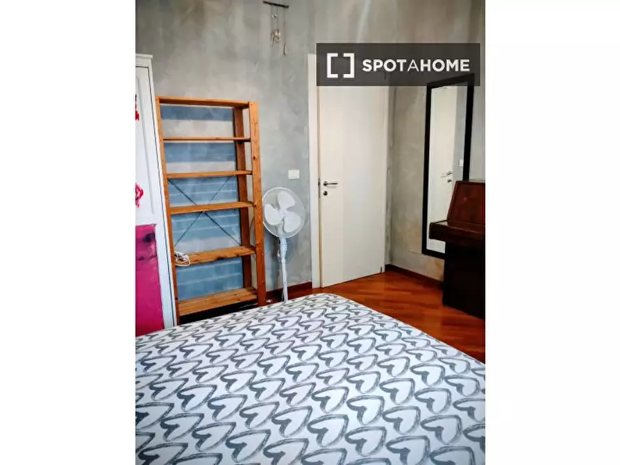Immagine 4 di Camera condivisa in affitto  in Via della Libera Professione a Bologna