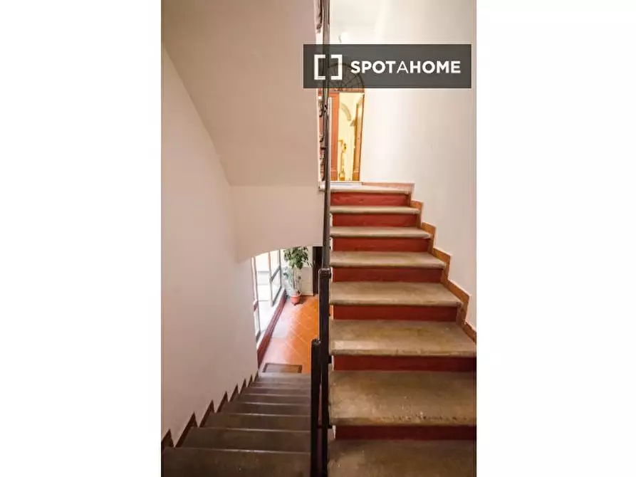 Immagine 10 di Appartamento in affitto  in Via Schiavonia a Bologna