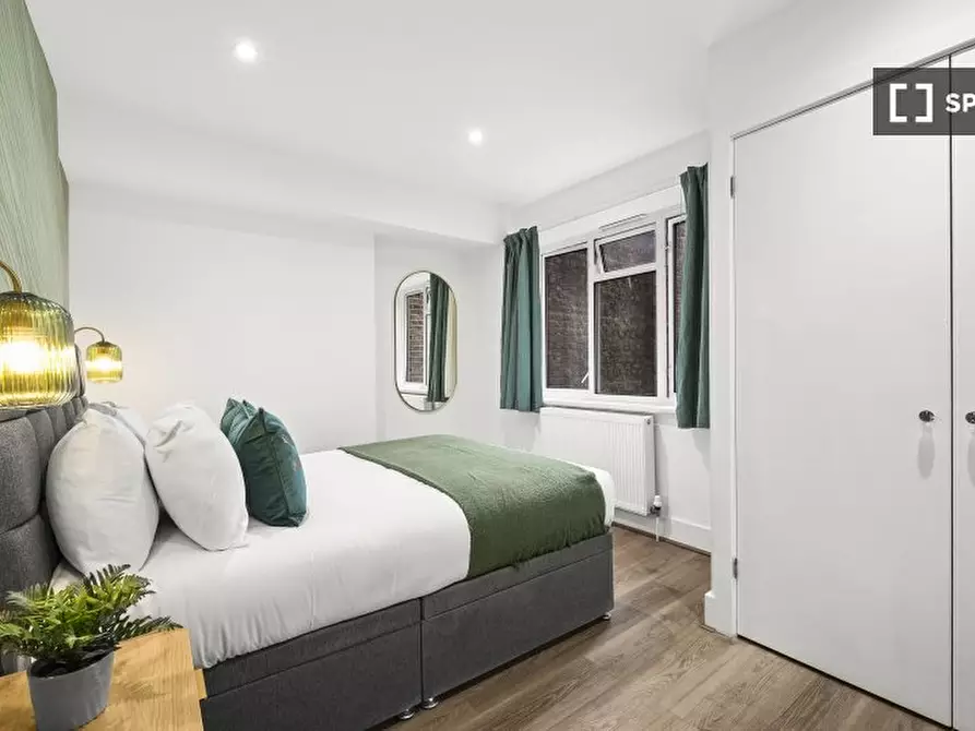 Immagine 10 di Appartamento in affitto  in Nevern Pl a Kensington
