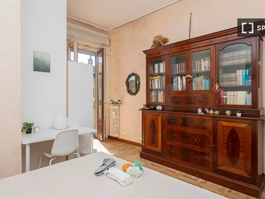 Immagine 5 di Camera condivisa in affitto  in Via Giovanni Battista Pergolesi a Milano