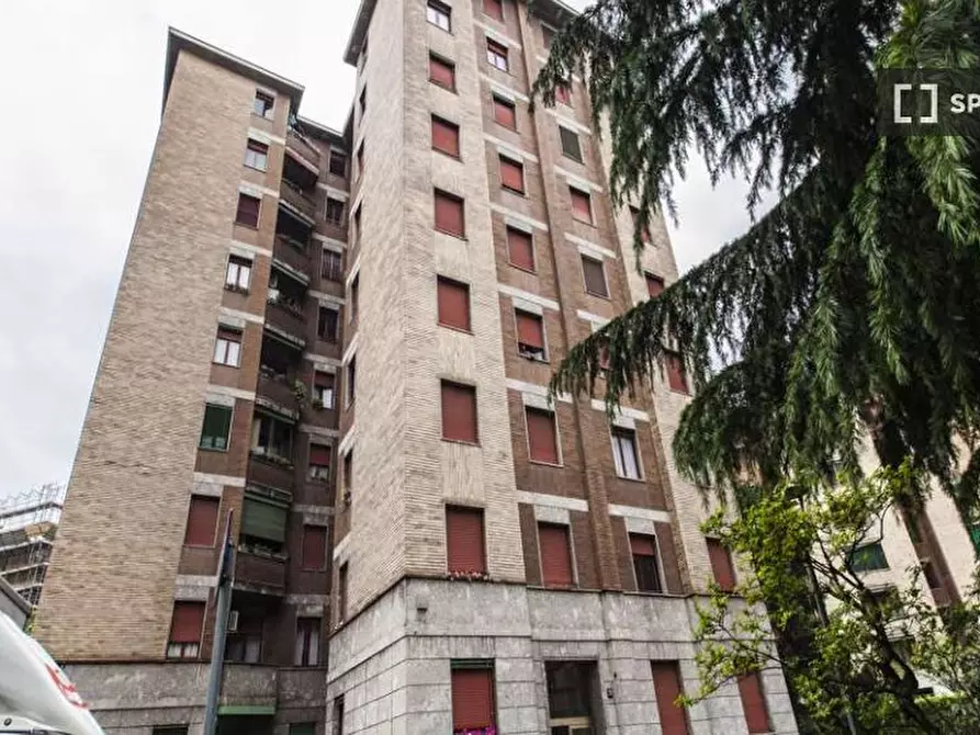 Immagine 18 di Camera condivisa in affitto  in Via Salvatore Barzilai a Milano