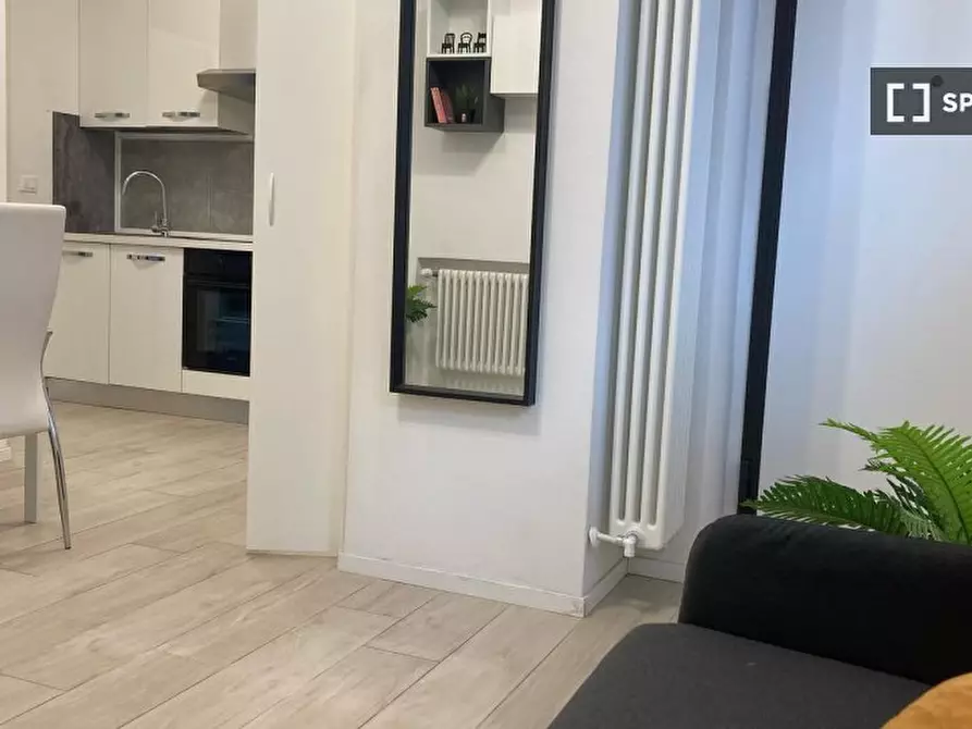 Immagine 3 di Camera condivisa in affitto  in Mura di Porta San Felice a Bologna