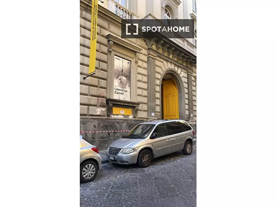 Immagine 6 di Camera condivisa in affitto  in Via Luigi Settembrini a Napoli