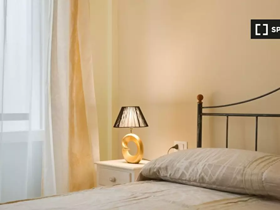 Immagine 11 di Appartamento in affitto  in Via dei Palchetti a Firenze