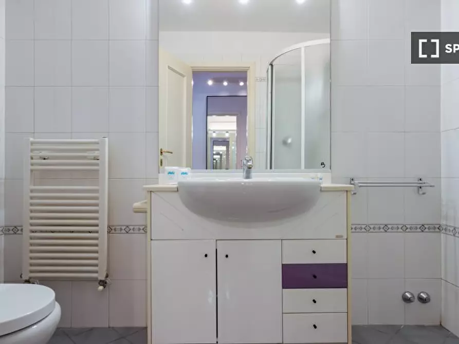 Immagine 17 di Appartamento in affitto  in Via Villani a Firenze