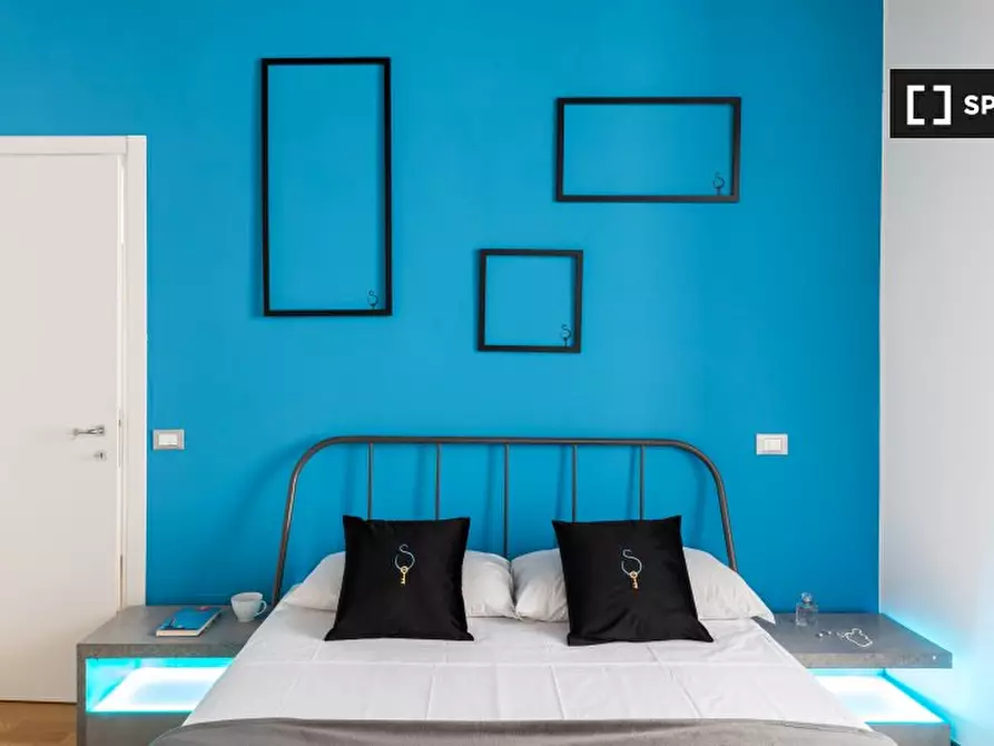 Immagine 16 di Appartamento in affitto  in Via del Boschetto a Roma