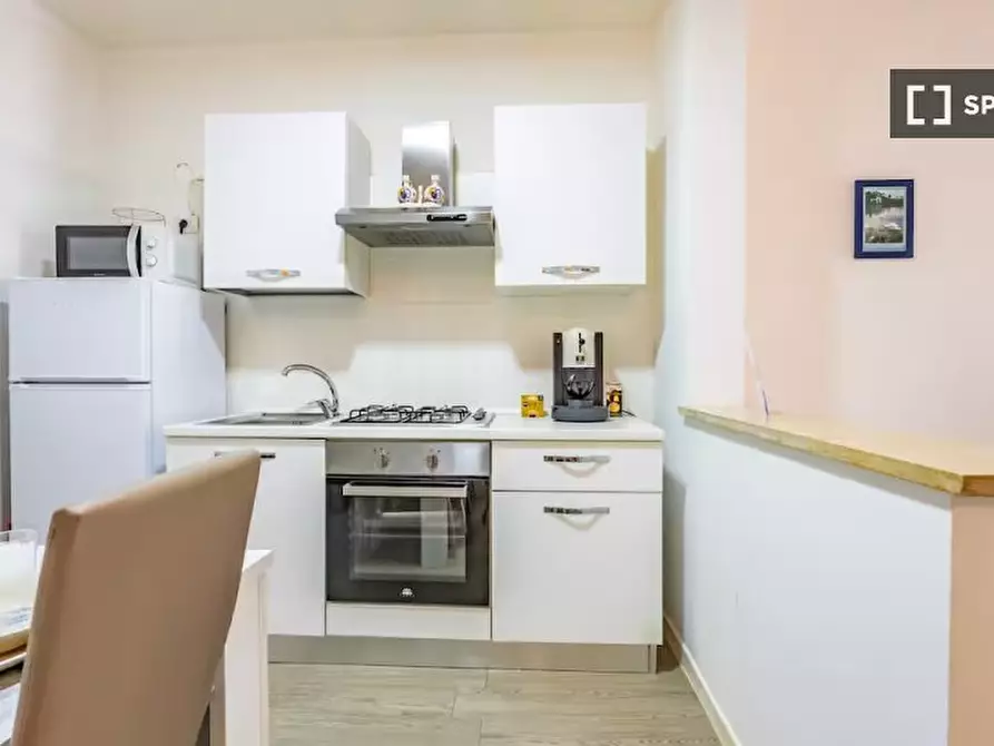 Immagine 6 di Appartamento in affitto  in Via Giuseppe Allegranza a Roma