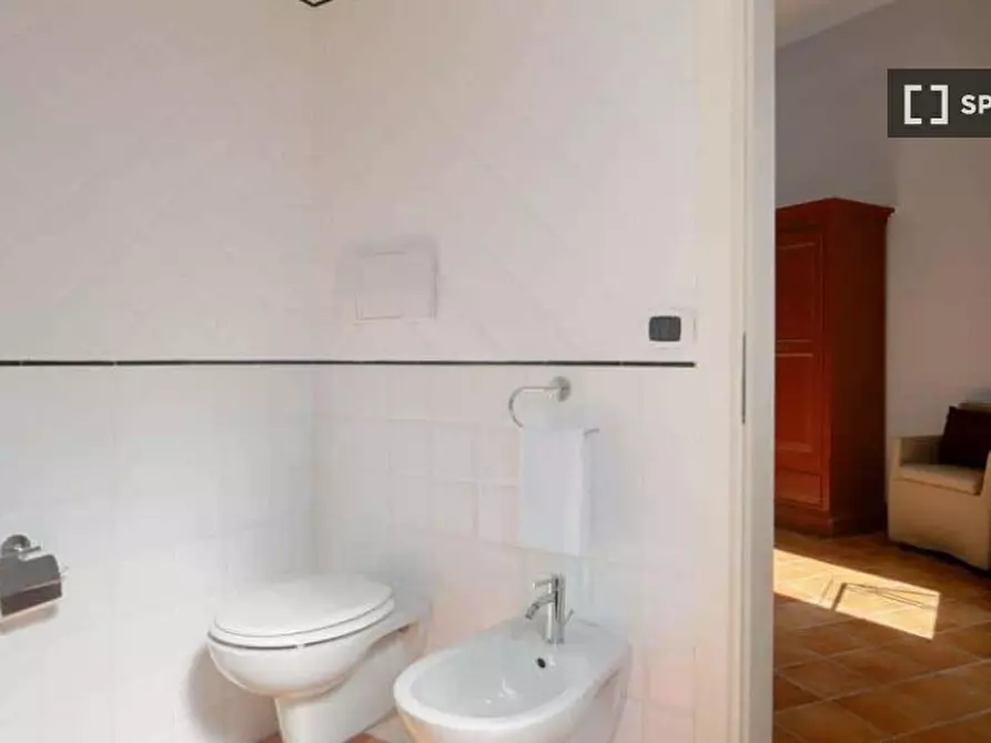 Immagine 6 di Appartamento in affitto  in Via Cavour a Roma
