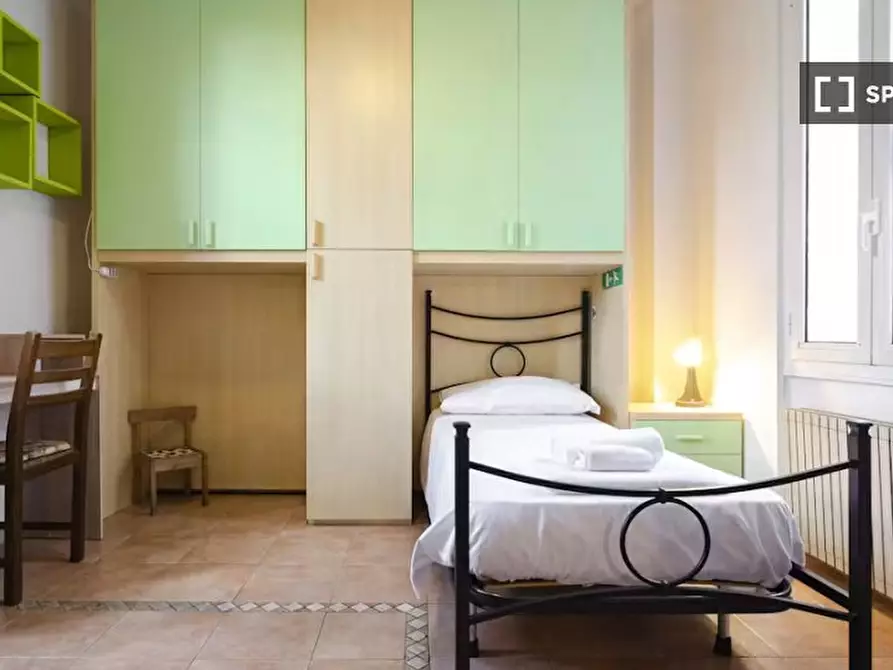 Immagine 6 di Appartamento in affitto  in Via Paolo Fabbri a Bologna