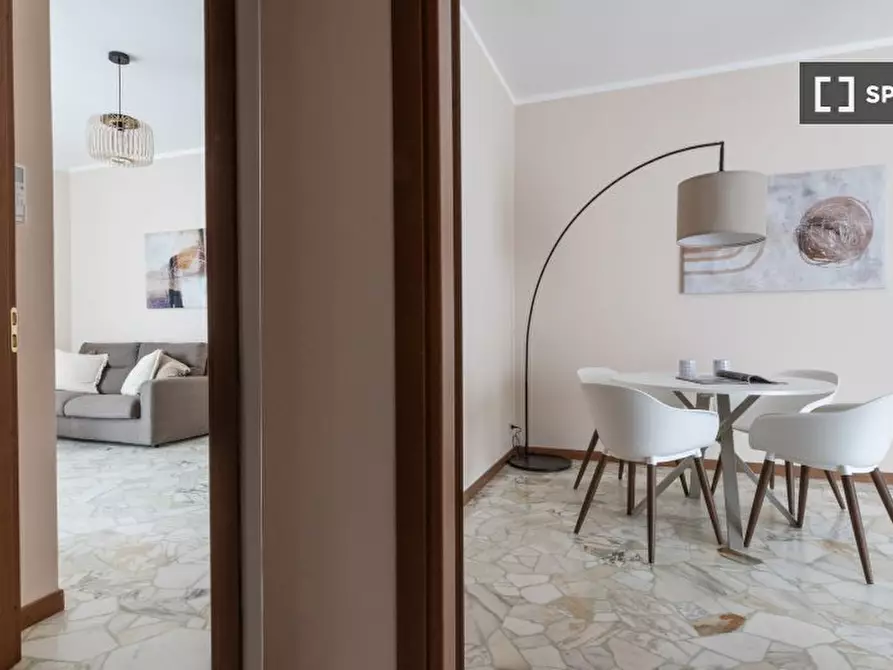 Immagine 16 di Appartamento in affitto  in Viale Campania a Milano