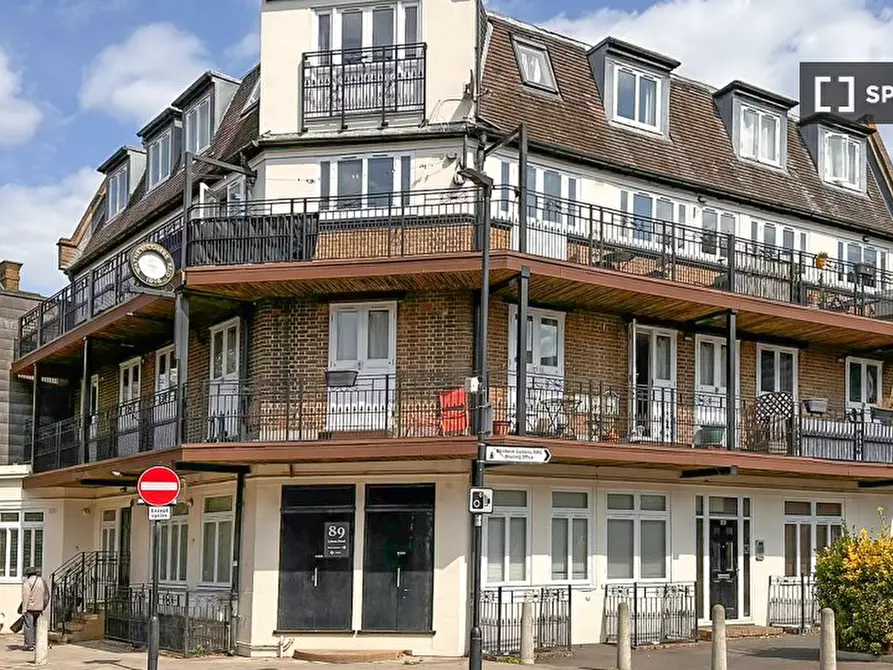Immagine 16 di Appartamento in affitto  in A Lyham Road a Lambeth