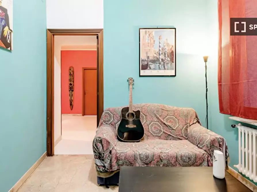 Immagine 8 di Camera condivisa in affitto  in Piazza Irnerio a Roma