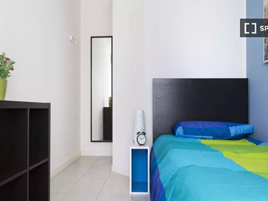 Immagine 1 di Camera condivisa in affitto  in Largo Cavalieri di Malta a Milano