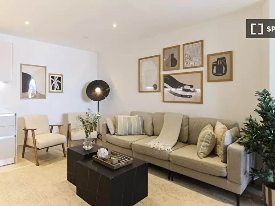 Immagine 10 di Appartamento in affitto  in Station Rd a Merton